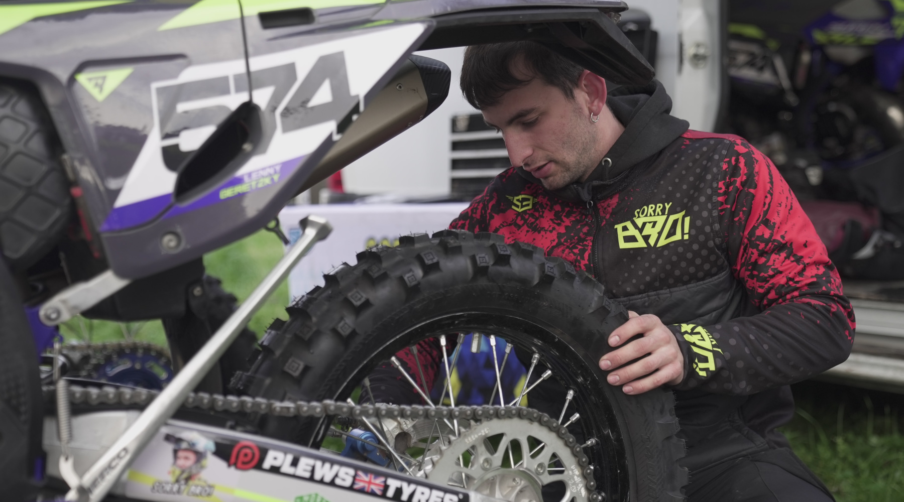 Taller especialitzat en motos off-road: enduro, trial, motocross...